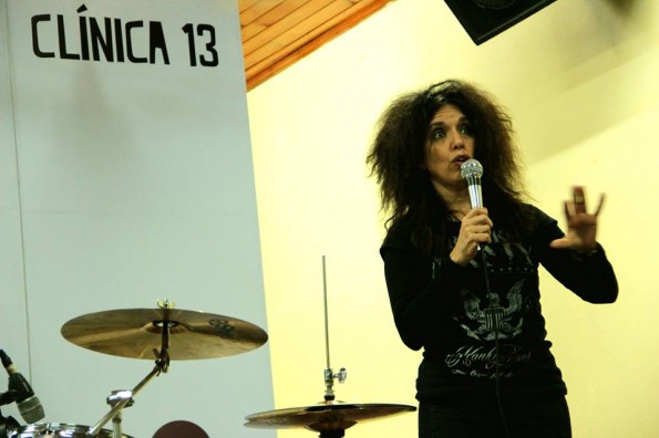 hablando!